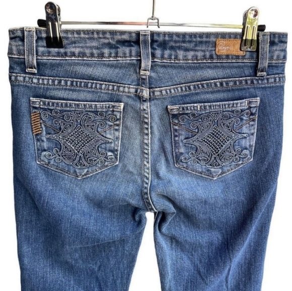 Paige Jeans $198 Retail,   Hollywood hits premium, size 26, FINAL PRICE! - Picture 10 of 12
